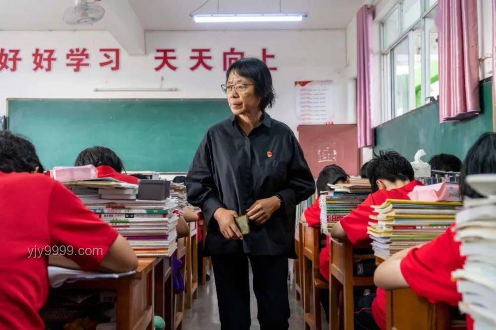 张桂梅：以教育托起大山的希望，引领学生走出大山再回馈